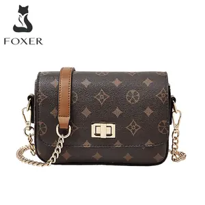 حقيبة كروس بودي بسلسلة مونوغرام من FOXER للنساء، حقيبة كتف صغيرة مربعة فاخرة للسيدات، حقيبة يد عصرية